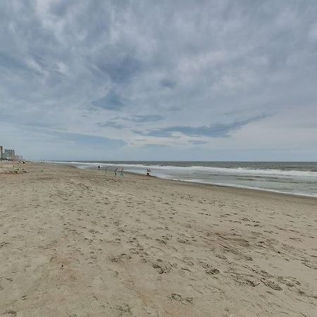 Sea Hawk Oceanfront Motel Миртъл Бийч Екстериор снимка
