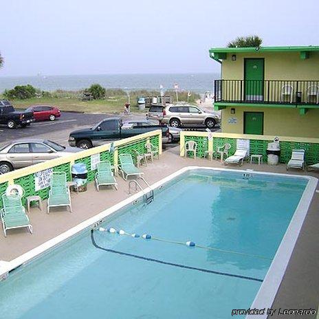 Sea Hawk Oceanfront Motel Миртъл Бийч Съоръжения снимка