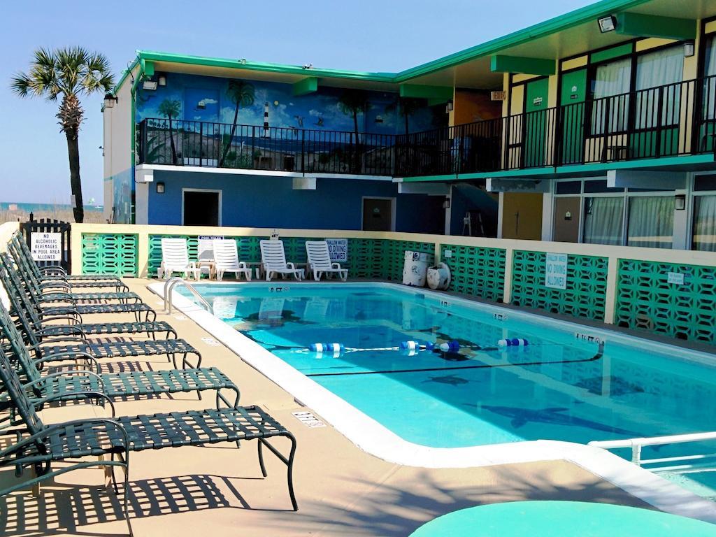 Sea Hawk Oceanfront Motel Миртъл Бийч Екстериор снимка